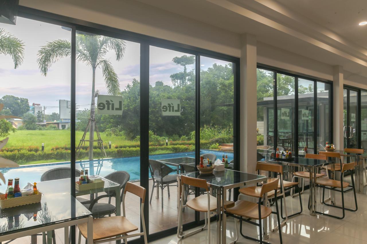 Life Grand Chiang Mai Hotel Exterior foto