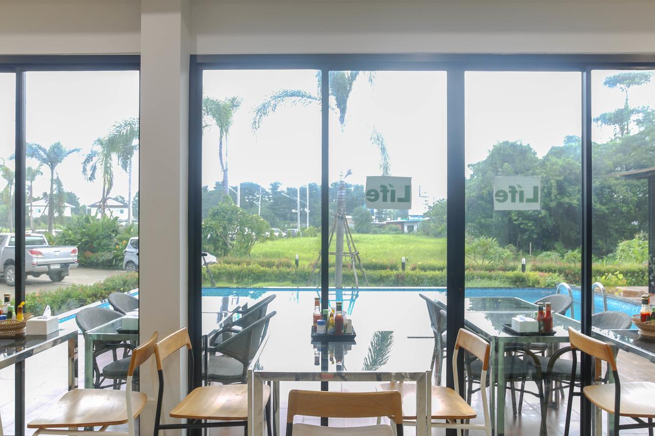 Life Grand Chiang Mai Hotel Exterior foto