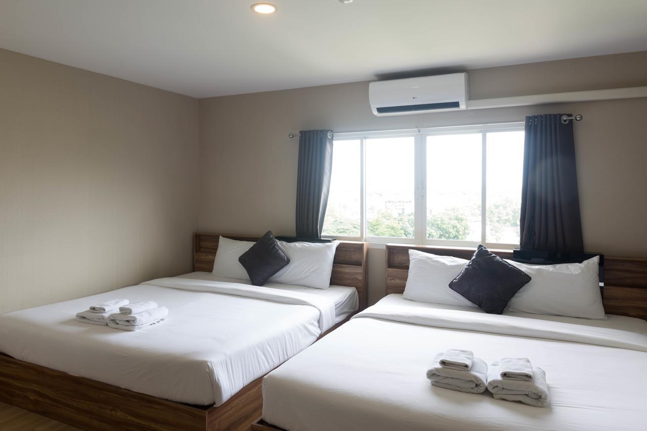 Life Grand Chiang Mai Hotel Exterior foto