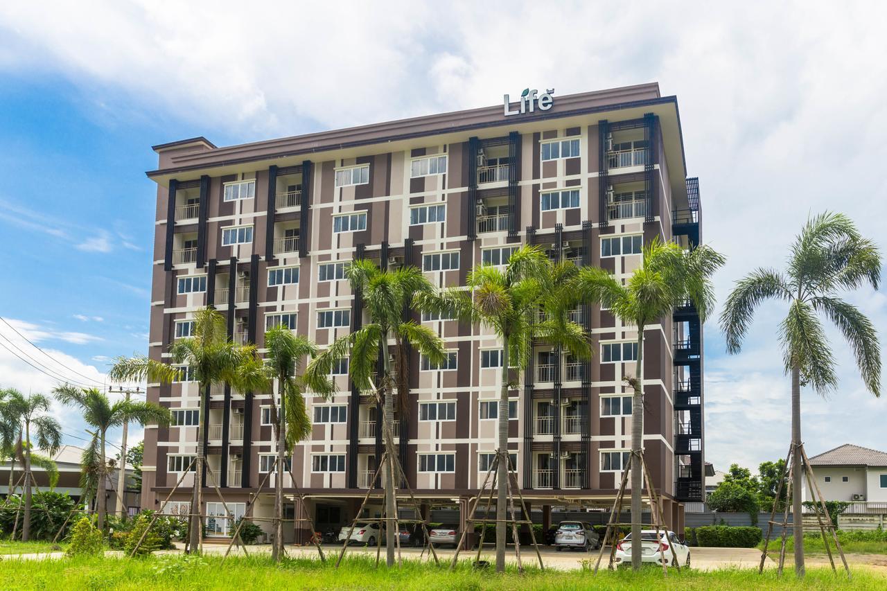 Life Grand Chiang Mai Hotel Exterior foto