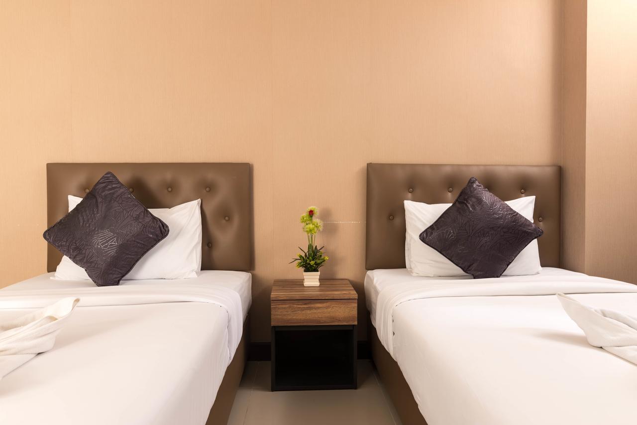 Life Grand Chiang Mai Hotel Exterior foto