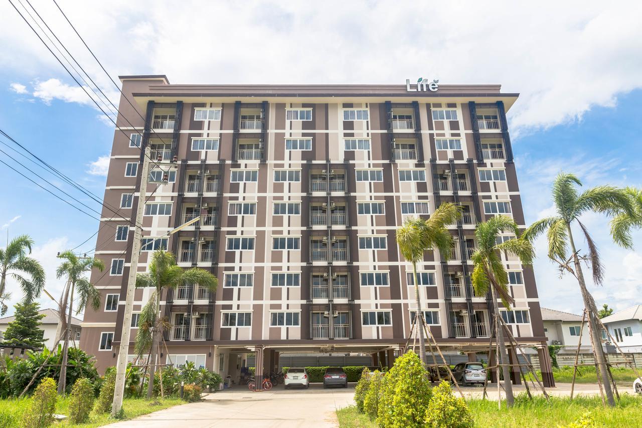 Life Grand Chiang Mai Hotel Exterior foto